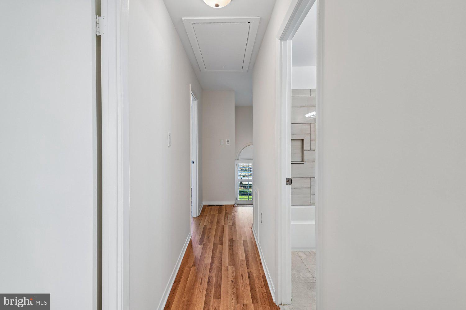 7 Drawbridge Court Baltimore, MD 21228 - Photo 28 of 65 Hall