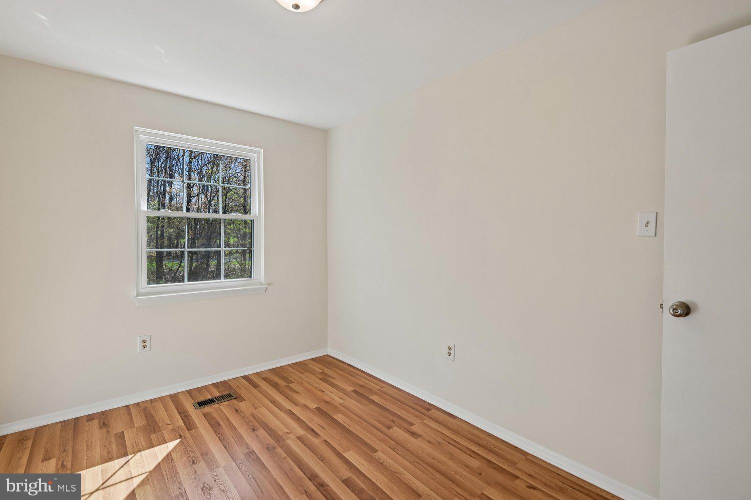 7 Drawbridge Court Baltimore, MD 21228 - Photo 31 of 65 Primary Bedroom