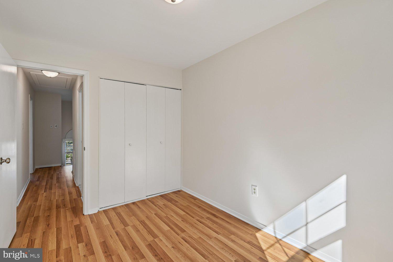 7 Drawbridge Court Baltimore, MD 21228 - Photo 32 of 65 Primary Bedroom