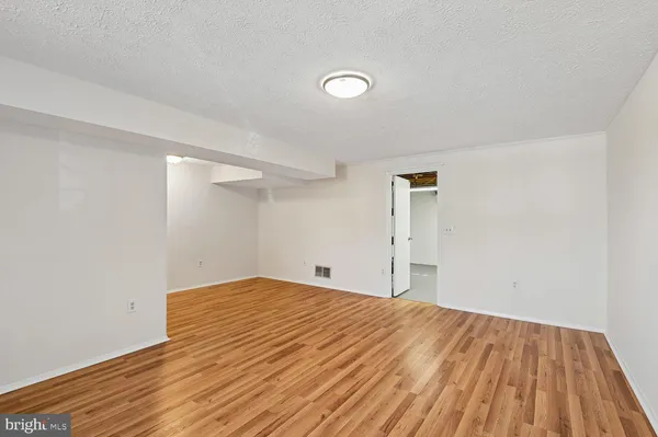 $389,000 | 7 Drawbridge Court, Baltimore, MD 21228