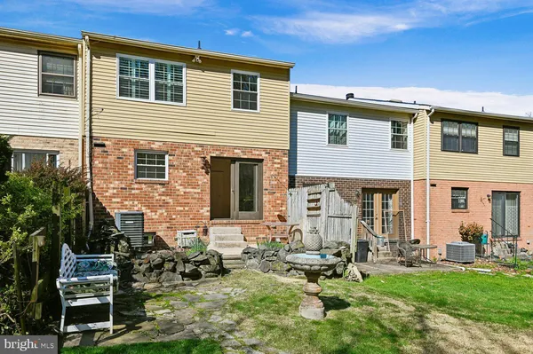 $389,000 | 7 Drawbridge Court, Baltimore, MD 21228