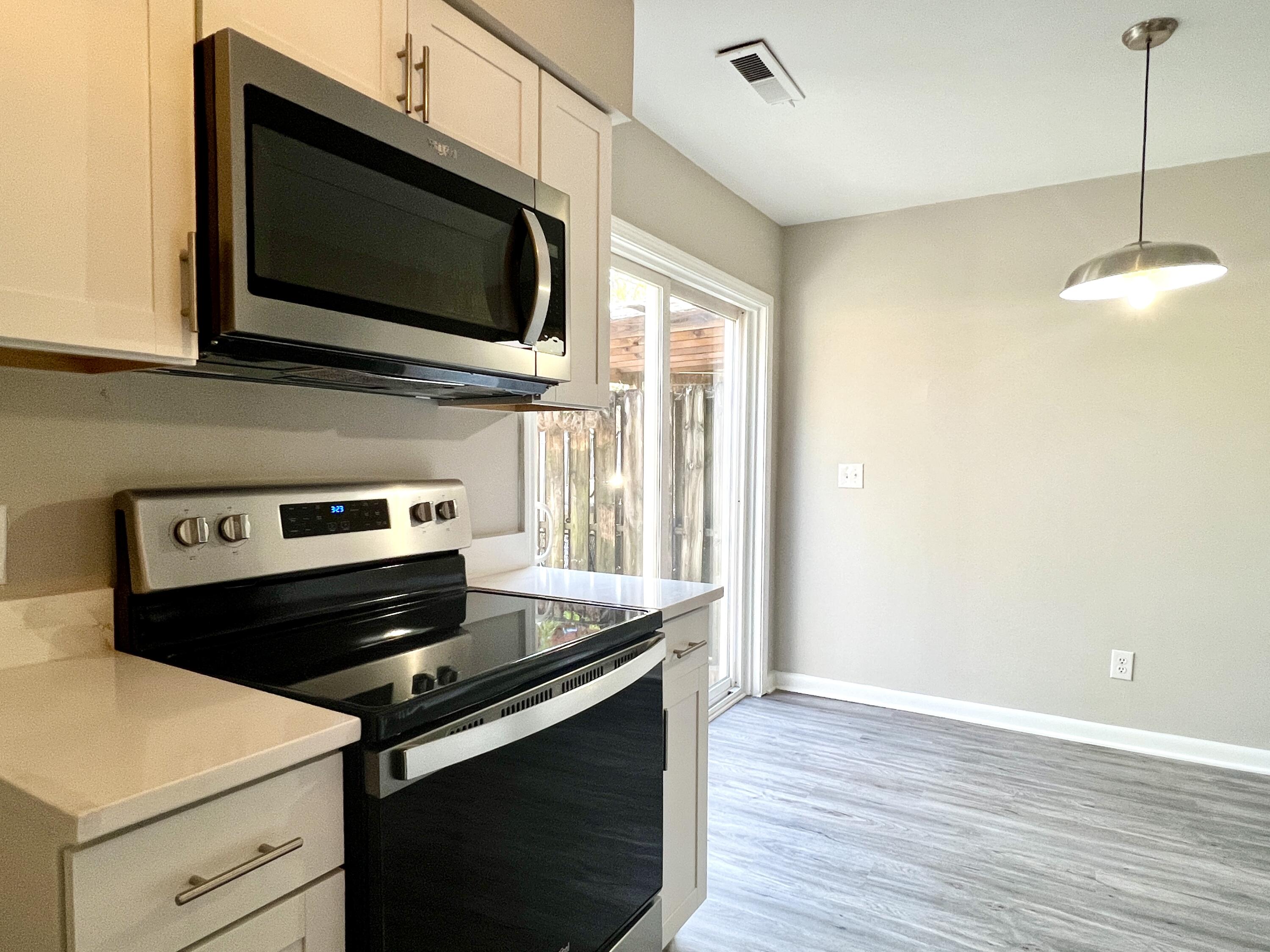 1295 Mathis Ferry Road Mount Pleasant, SC 29464 - Photo 2 of 11 1