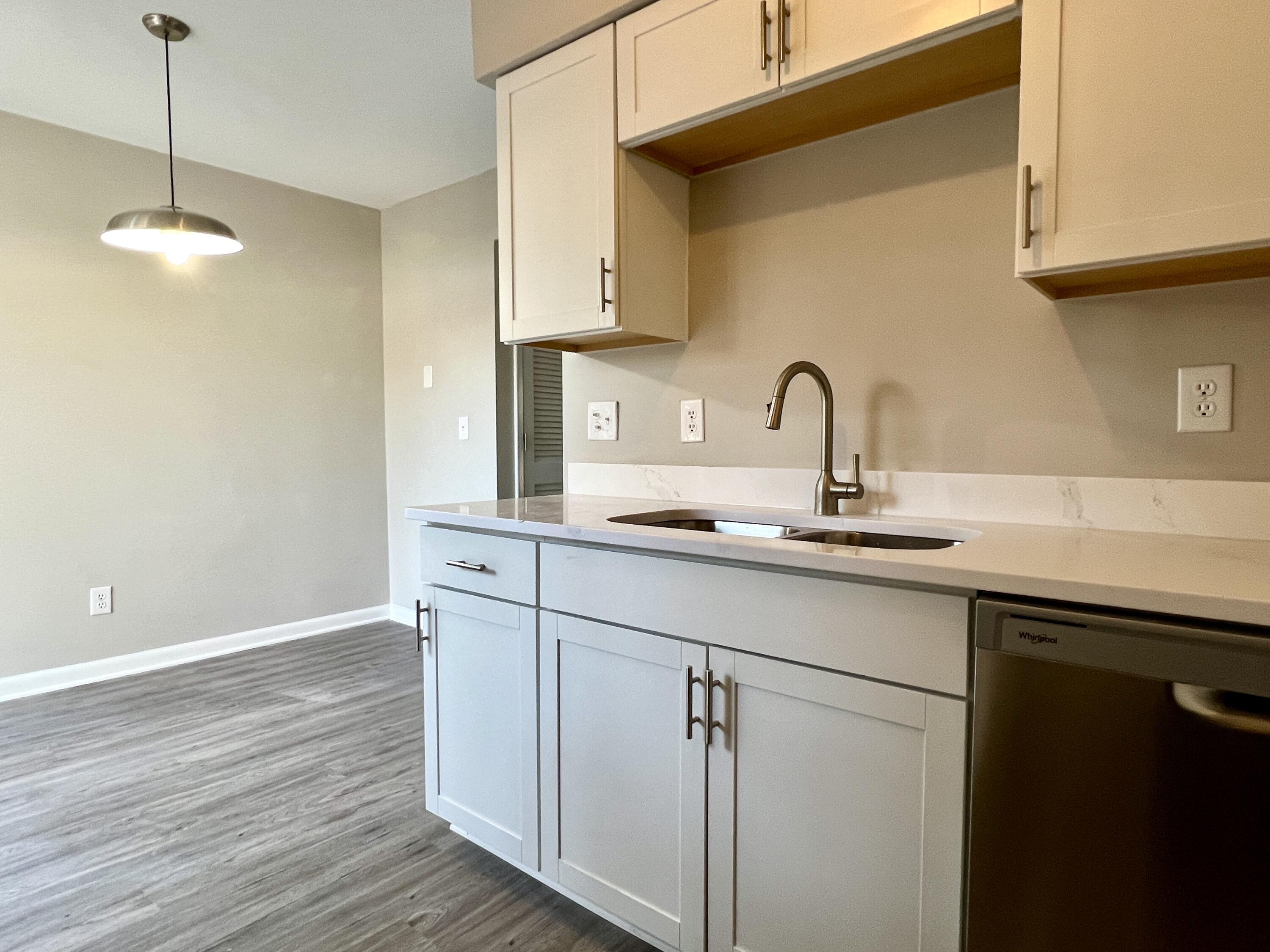 1295 Mathis Ferry Road Mount Pleasant, SC 29464 - Photo 3 of 11 2