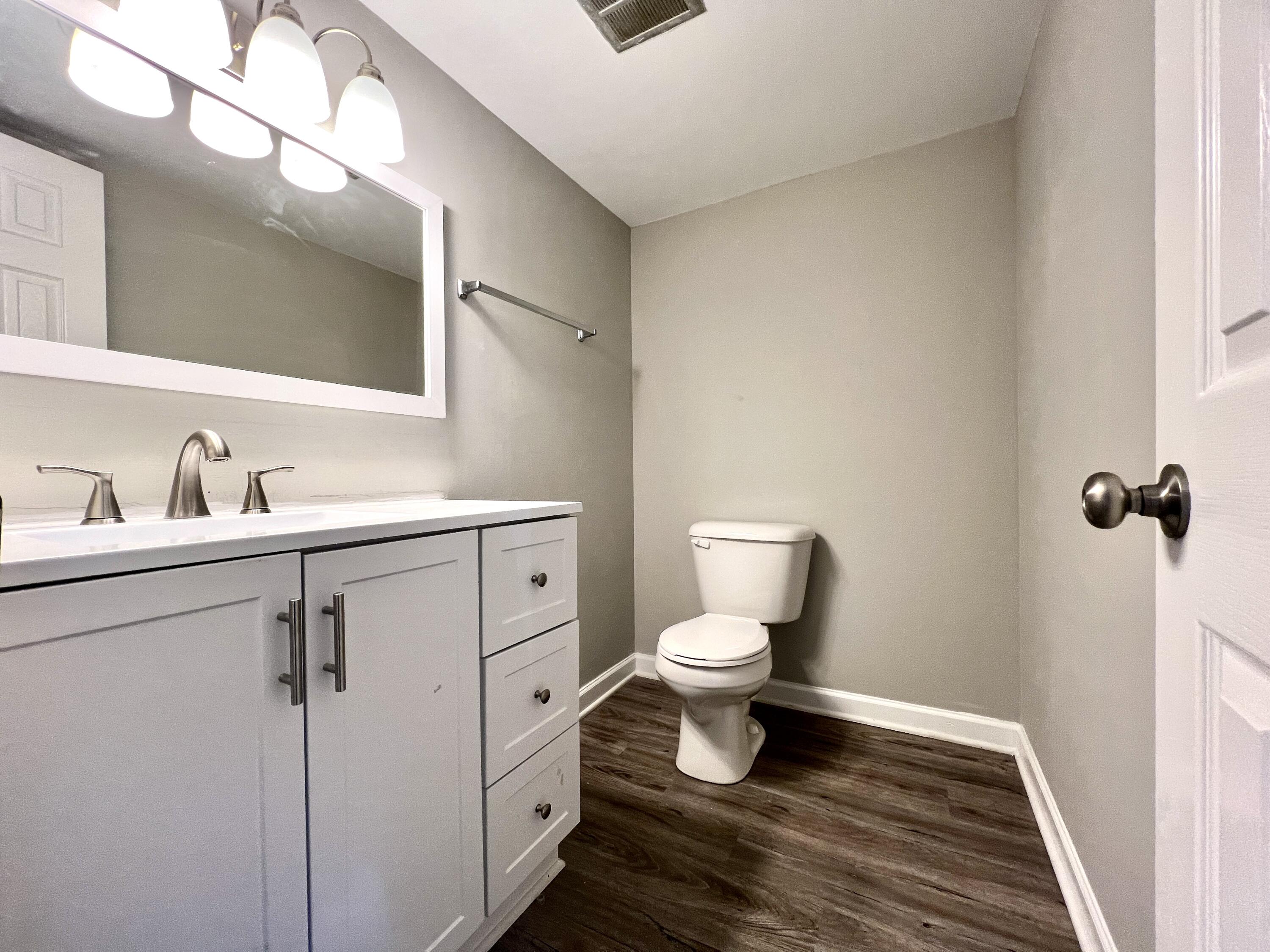 1295 Mathis Ferry Road Mount Pleasant, SC 29464 - Photo 7 of 11 6