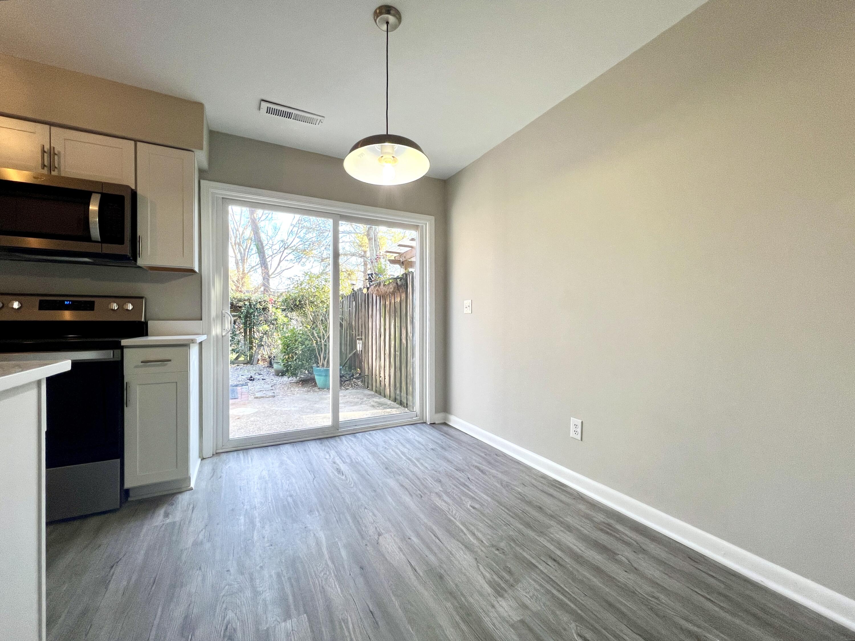 1295 Mathis Ferry Road Mount Pleasant, SC 29464 - Photo 8 of 11 7