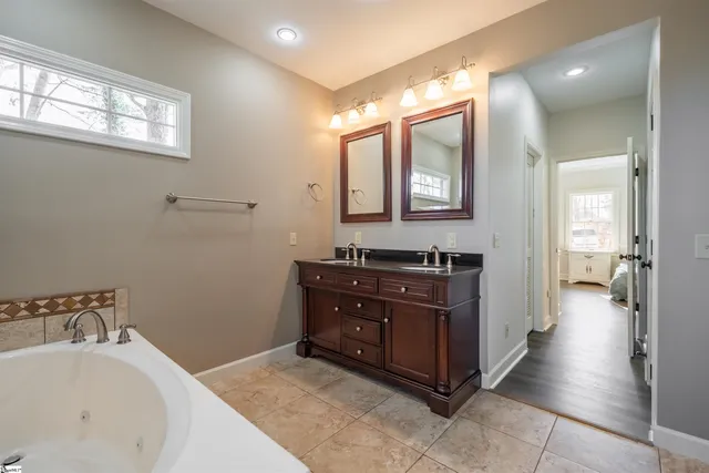 $779,999 | 315 Earles Fort Road, Landrum, SC 29356