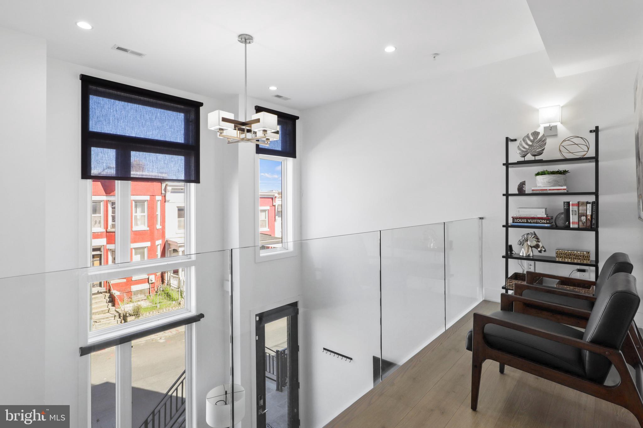 558 Harvard Street Northwest, Unit B Washington, DC 20001 - Photo 29 of 67