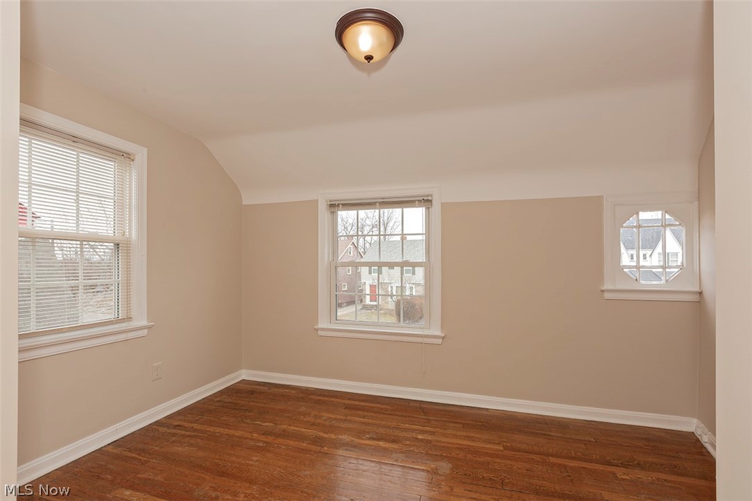 3548 Nordway Road Cleveland Heights, OH 44118 - Photo 14 of 35