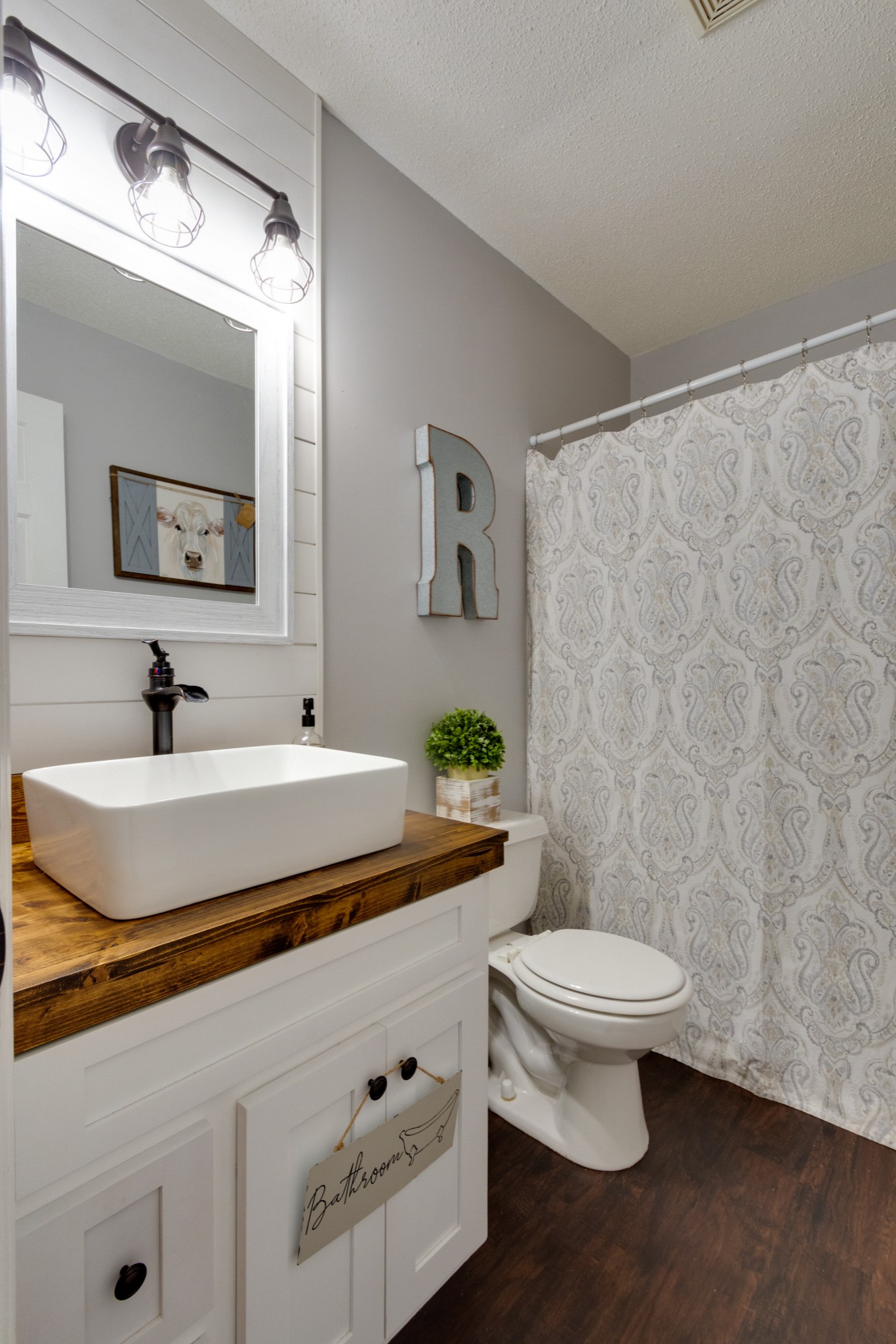 1345 Shores Road Goodspring, TN 38460 - Photo 14 of 21 a bathroom with a sink and a mirror