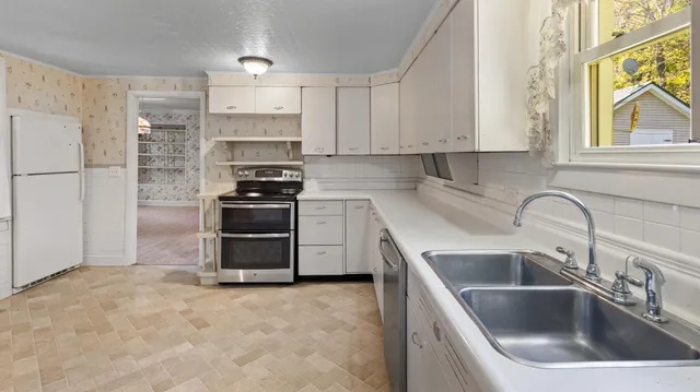 $293,500 | 753 Sebec Village Road, Sebec, ME 04481