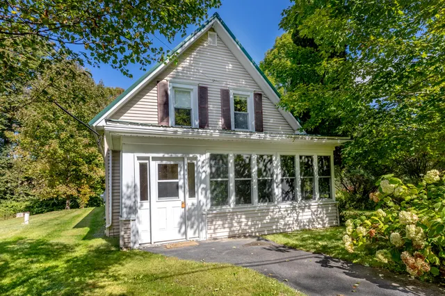 $293,500 | 753 Sebec Village Road, Sebec, ME 04481