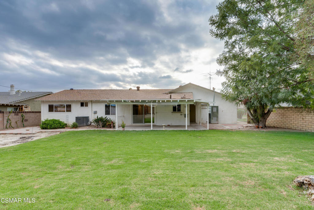 1638 Olympic Street Simi Valley, CA 93063 - Photo 32 of 36