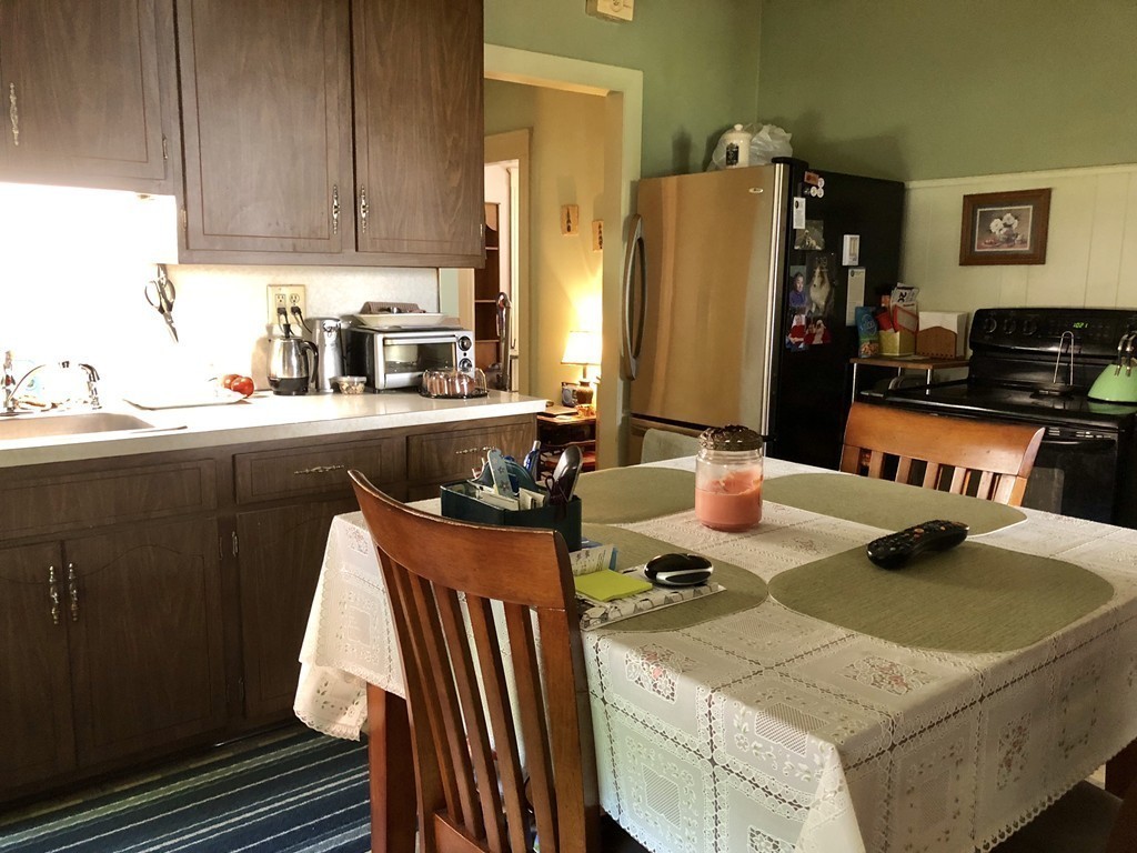 65 Waldeck Road Milton, MA 02186 - Photo 4 of 15