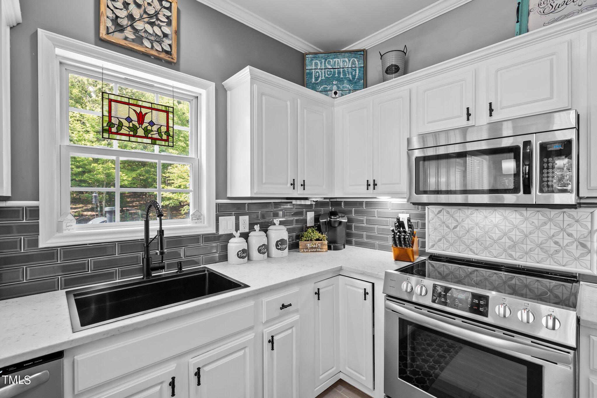 110 Oak Road Butner, NC 27509 - Photo 14 of 41 25-web-or-mls-_NFP7291