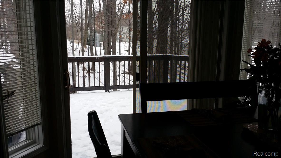 3068 Ridley Way Howell, MI 48843 - Photo 4 of 57 20160121_130155.jpg