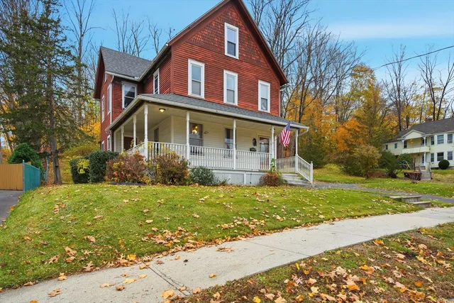 $309,900 | 50 Bardwell Street, South Hadley, MA 01075