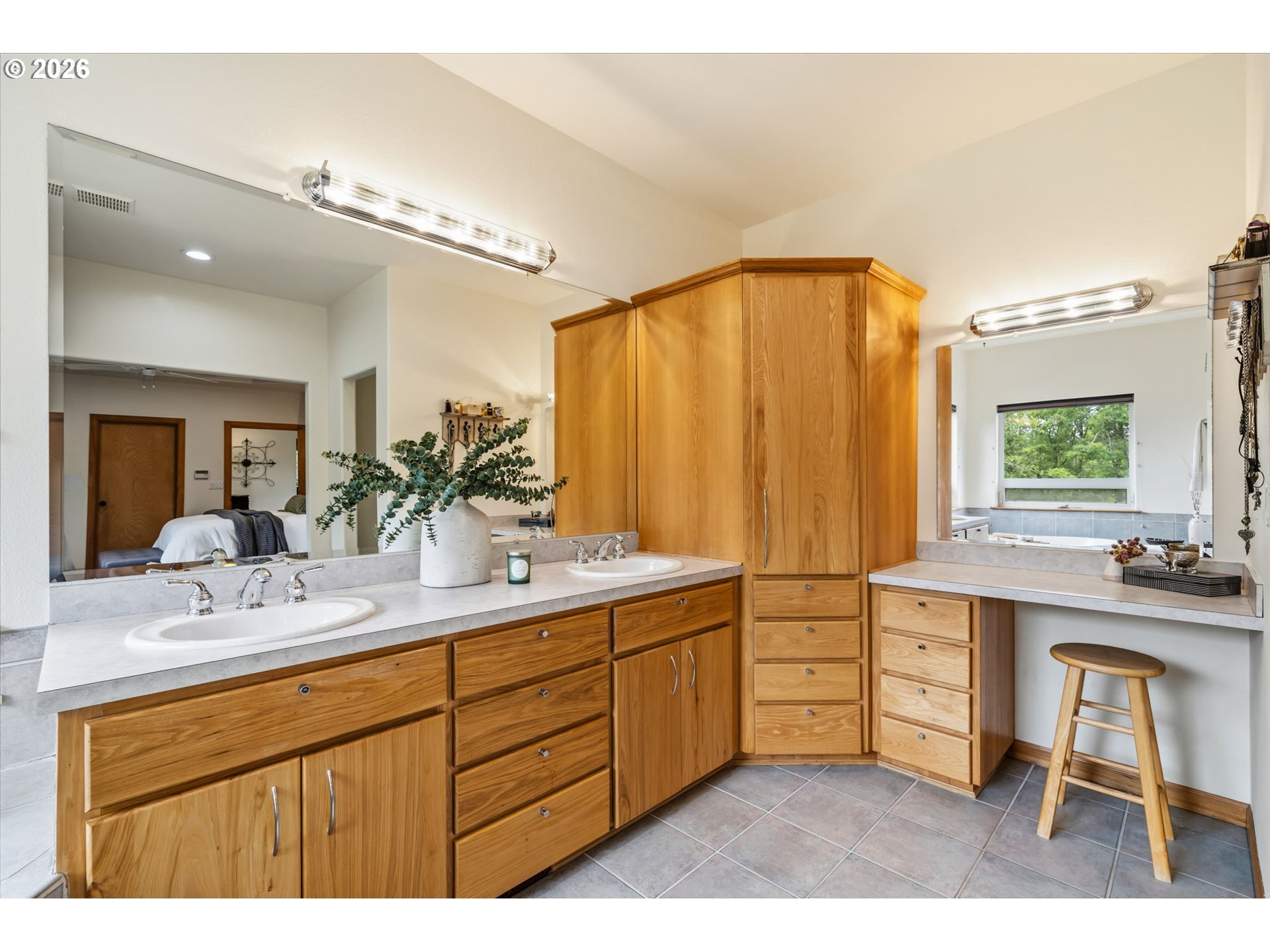 2461 Belle Center Road Washougal, WA 98671 - Photo 18 of 47