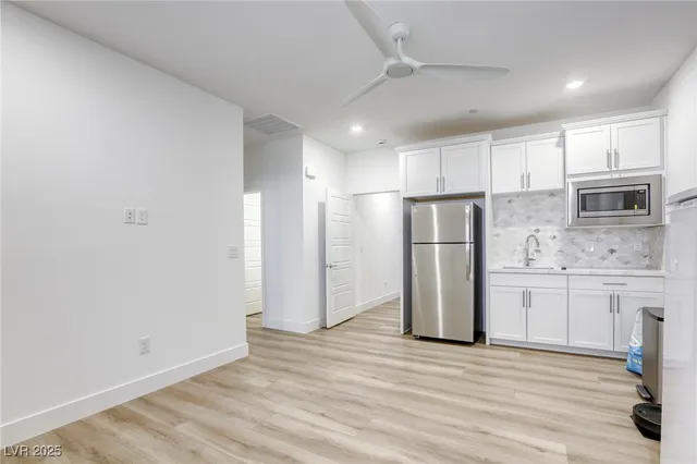 $785,000 | 6104 Avery Pointe Street, Las Vegas, NV 89166