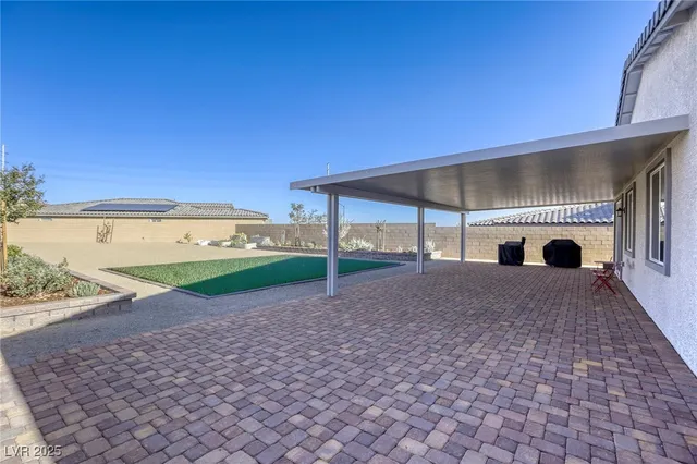 $785,000 | 6104 Avery Pointe Street, Las Vegas, NV 89166