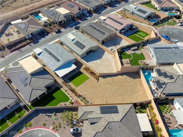 $785,000 | 6104 Avery Pointe Street, Las Vegas, NV 89166