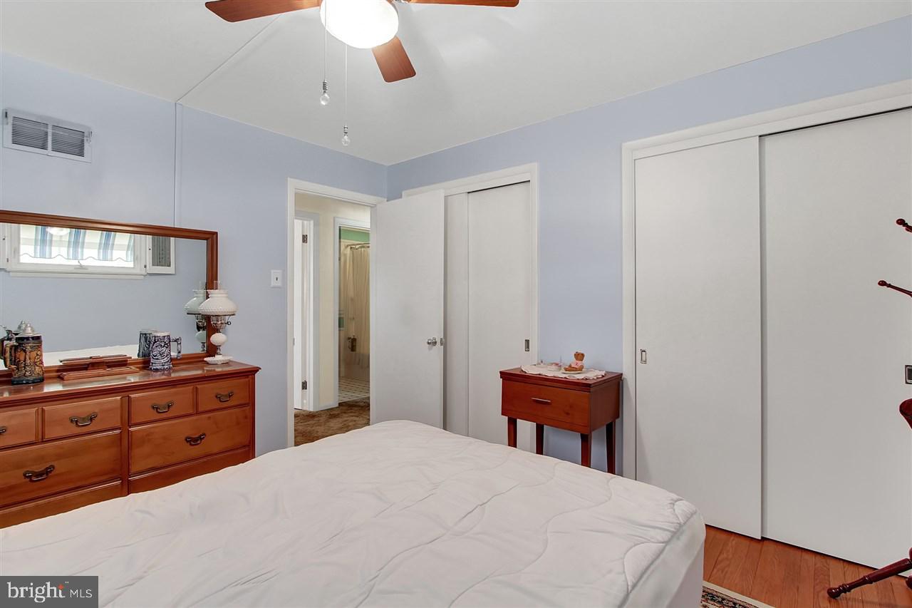 454 Green Spring Road York, PA 17403 - Photo 15 of 25