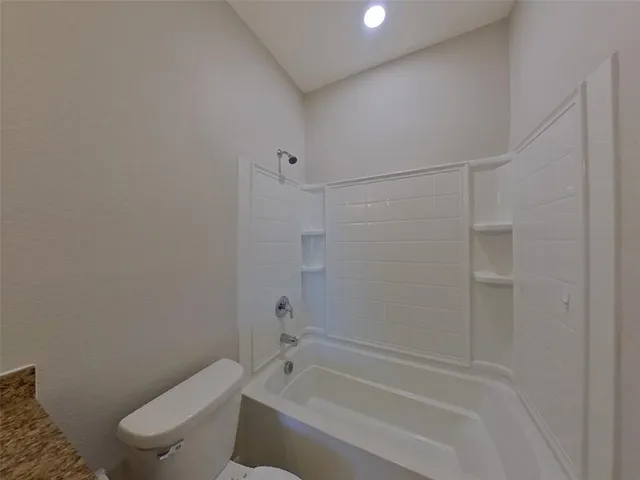 $2,169 | 7904 Mosspark Lane, Fort Worth, TX 76123