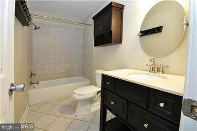 496 Cropp Road Fredericksburg, VA 22406 - Photo 13 of 17 Bath