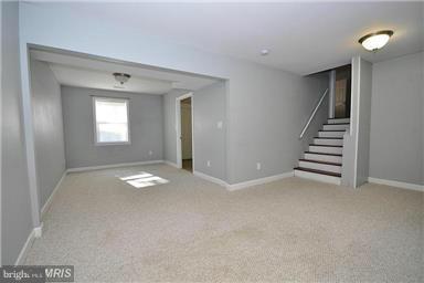 496 Cropp Road Fredericksburg, VA 22406 - Photo 14 of 17 Family Room