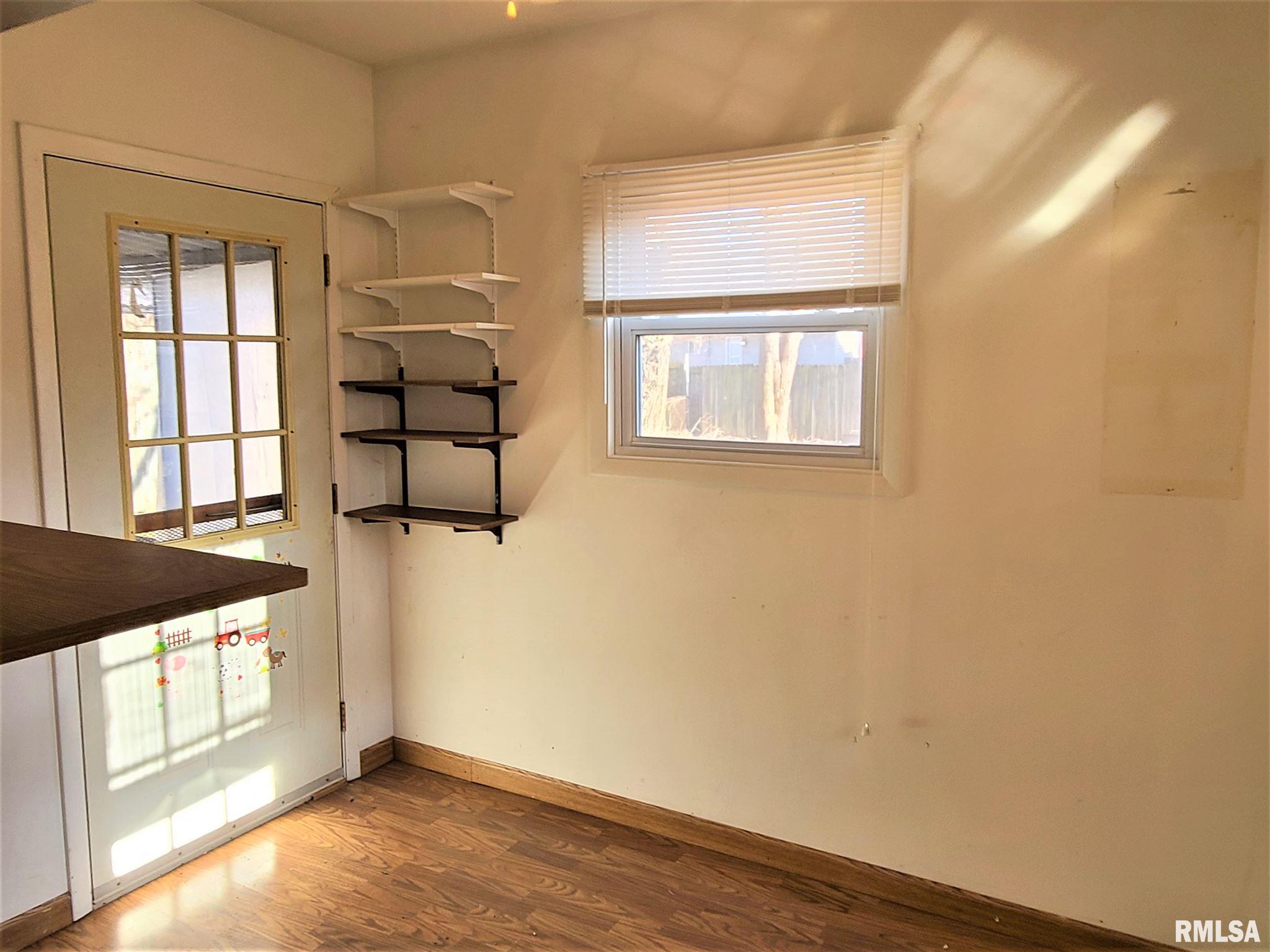 3332 Buckner Street Springfield, IL 62703 - Photo 4 of 10 Gallery Image 4