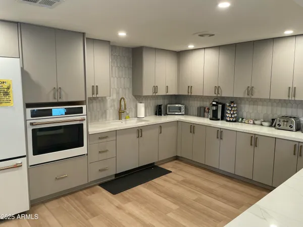 $49,900 | 2050 West Dunlap Avenue, Unit F294, Phoenix, AZ 85021