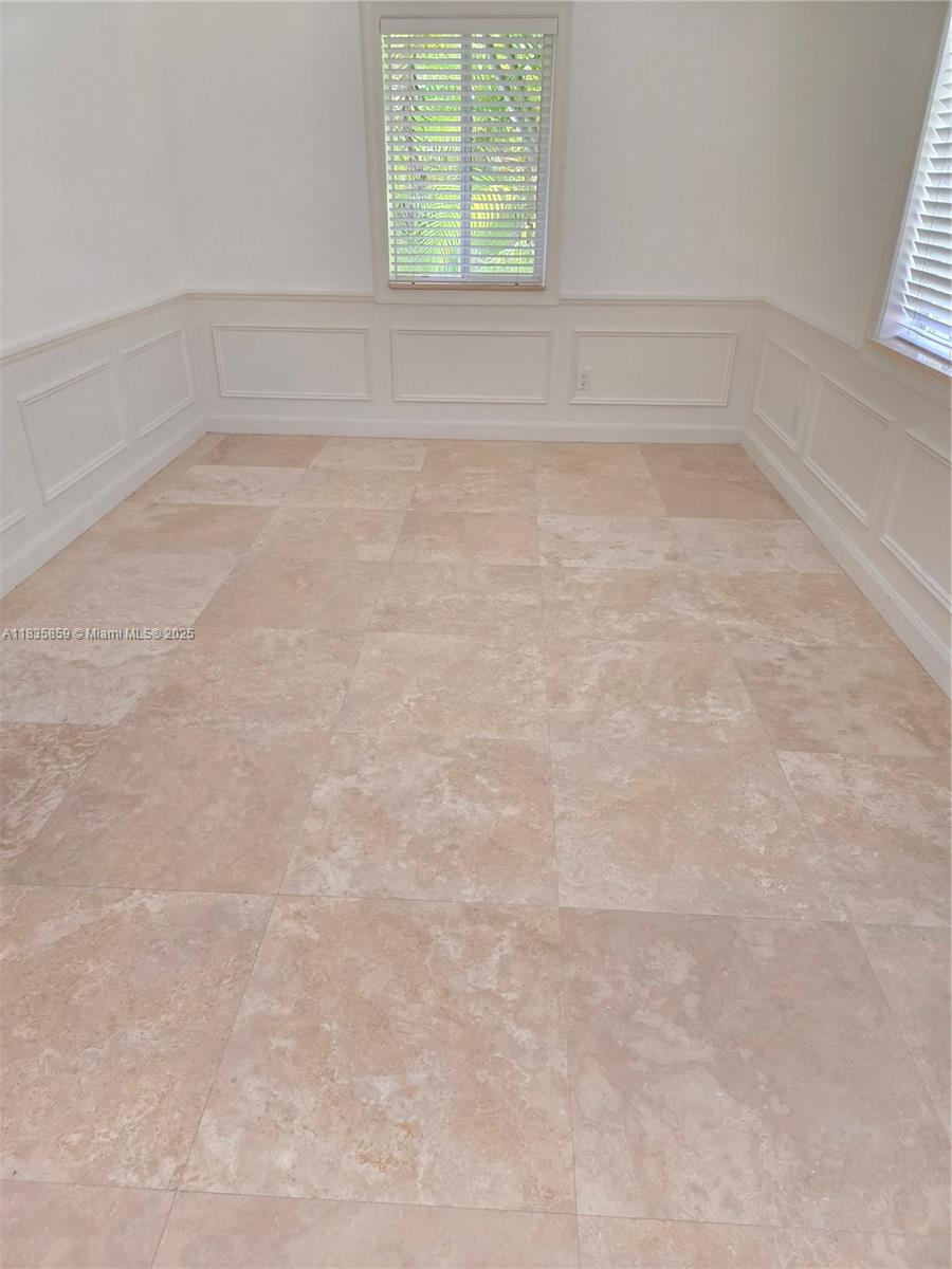 7895 Southwest 122nd Street Pinecrest, FL 33156 - Photo 44 of 78 a view of a small space with window