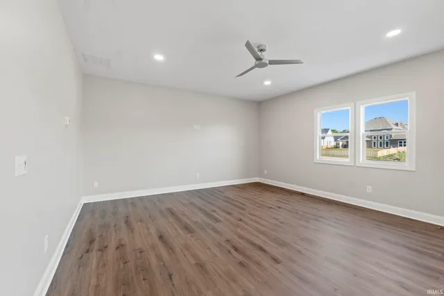 $372,400 | 1298 Switchfoot Drive, Huntertown, IN 46748