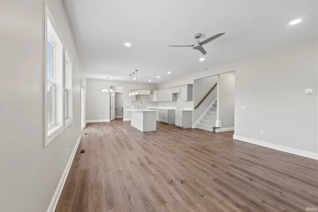 $372,400 | 1298 Switchfoot Drive, Huntertown, IN 46748