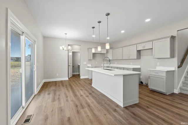 $372,400 | 1298 Switchfoot Drive, Huntertown, IN 46748