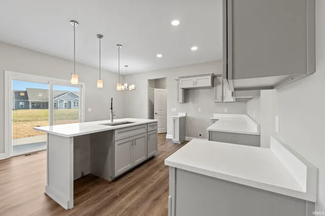 $372,400 | 1298 Switchfoot Drive, Huntertown, IN 46748