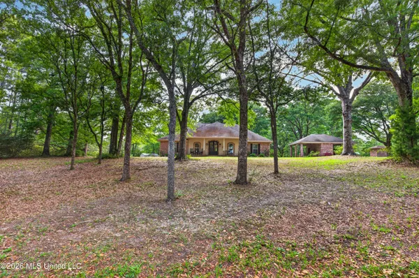$569,000 | 16123 Lake Drive West, Vancleave, MS 39565