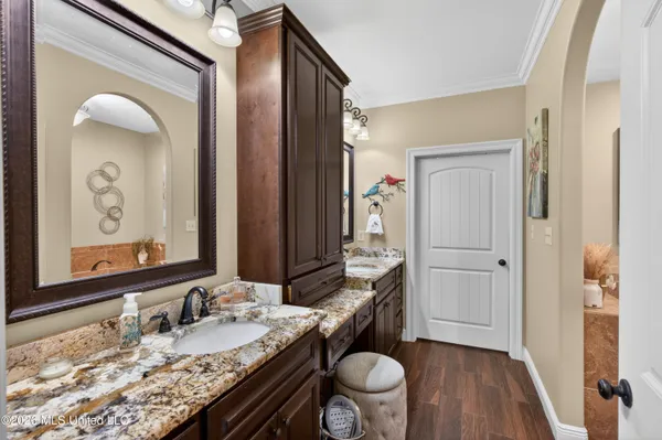 $549,999 | 16123 Lake Drive West, Vancleave, MS 39565