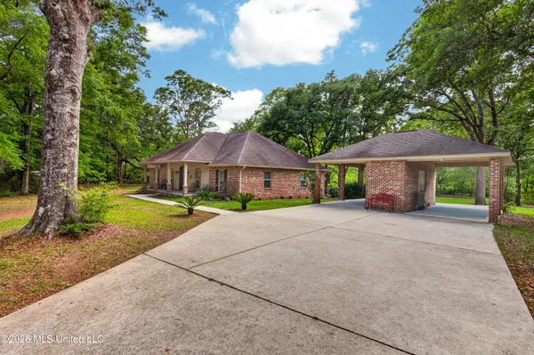 $549,999 | 16123 Lake Drive West, Vancleave, MS 39565