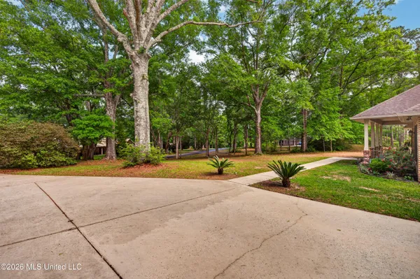 $549,999 | 16123 Lake Drive West, Vancleave, MS 39565