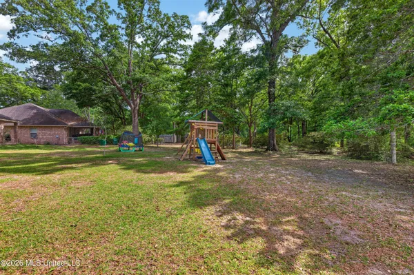 $549,999 | 16123 Lake Drive West, Vancleave, MS 39565