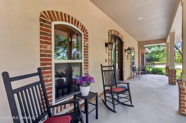 $549,999 | 16123 Lake Drive West, Vancleave, MS 39565