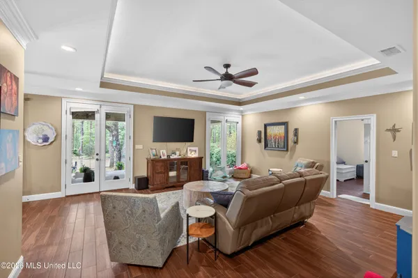 $549,999 | 16123 Lake Drive West, Vancleave, MS 39565