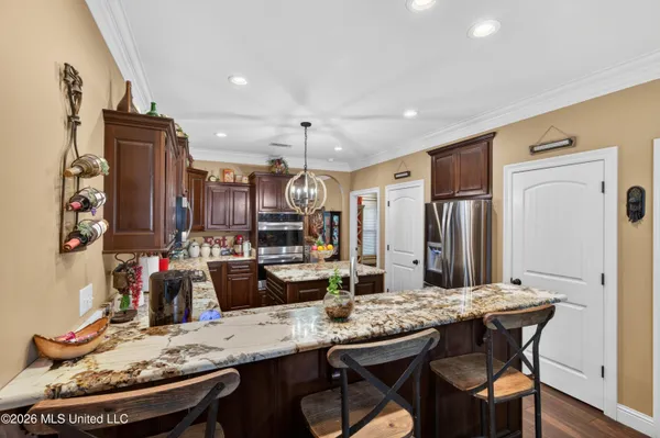 $549,999 | 16123 Lake Drive West, Vancleave, MS 39565