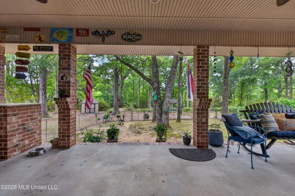 $549,999 | 16123 Lake Drive West, Vancleave, MS 39565