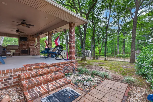 $549,999 | 16123 Lake Drive West, Vancleave, MS 39565