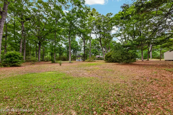 $549,999 | 16123 Lake Drive West, Vancleave, MS 39565