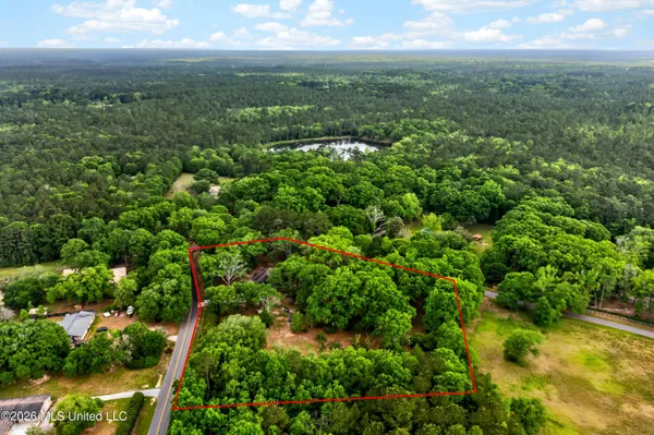 $549,999 | 16123 Lake Drive West, Vancleave, MS 39565