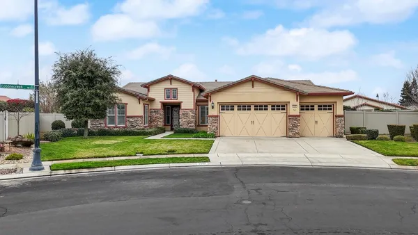 $760,000 | 2498 Pepper Tree Lane, Manteca, CA 95336