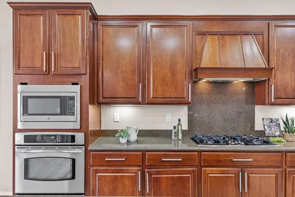 $760,000 | 2498 Pepper Tree Lane, Manteca, CA 95336