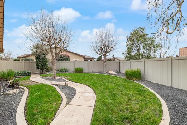 $760,000 | 2498 Pepper Tree Lane, Manteca, CA 95336